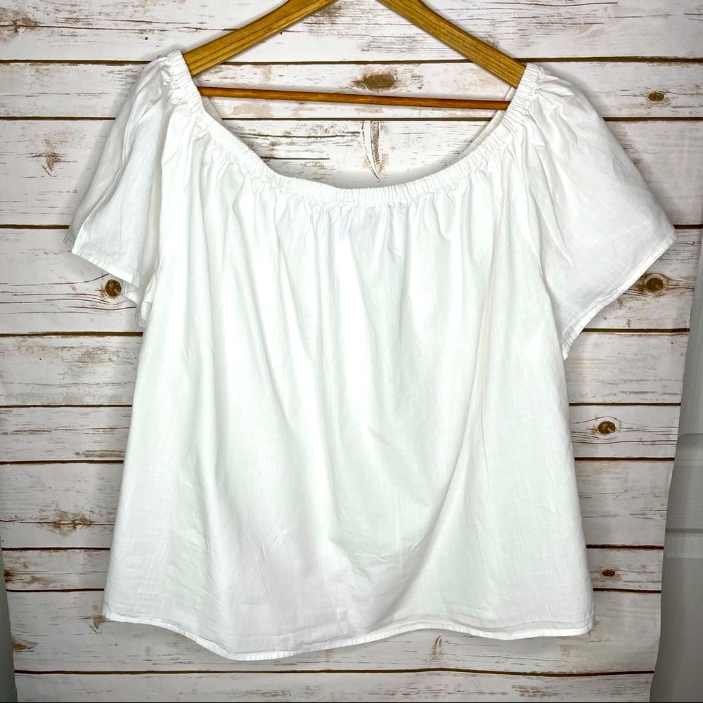 GAP White Short Sleeve loose over shoulders Top